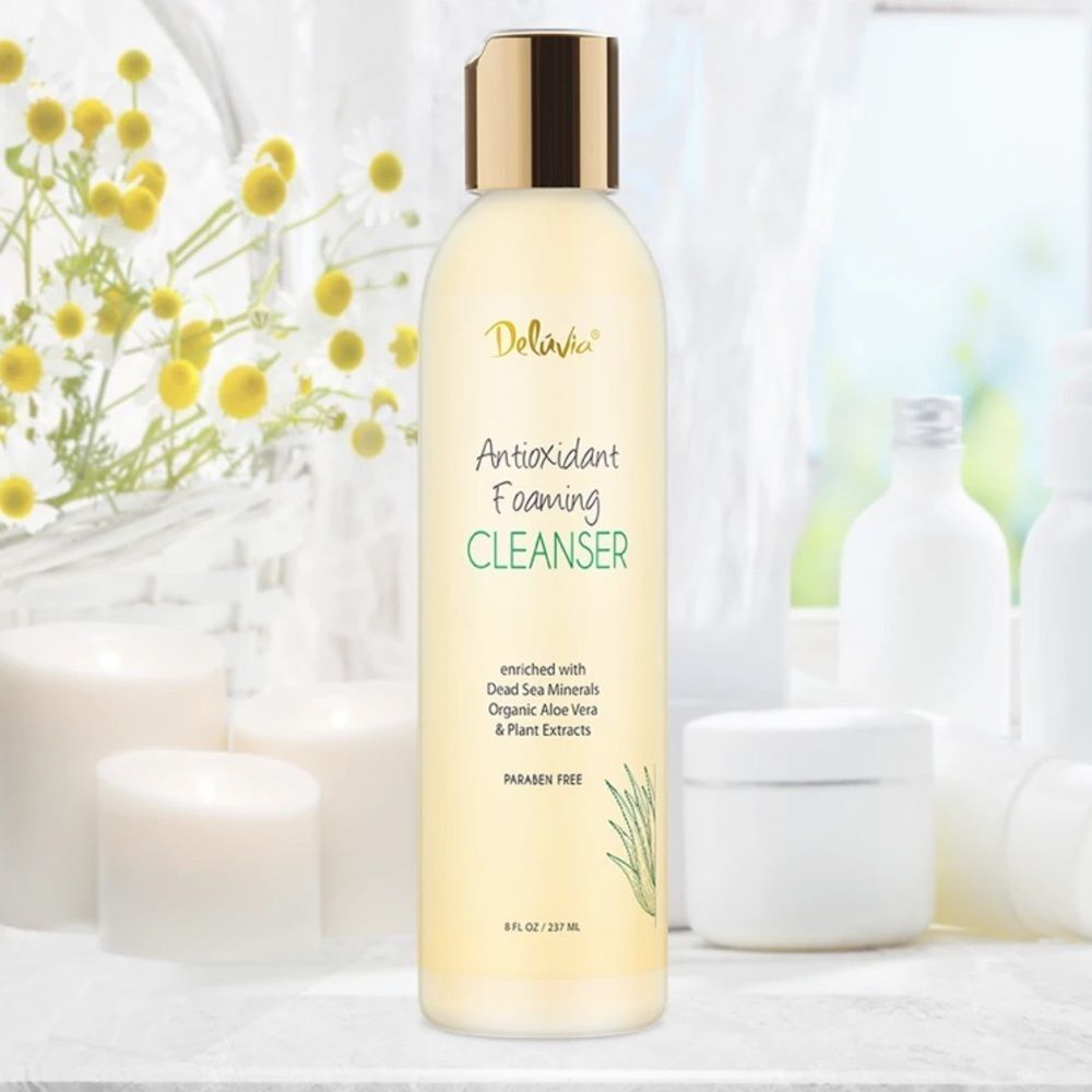 NWT Deluvia Antioxidant Foaming Cleanser 8oz